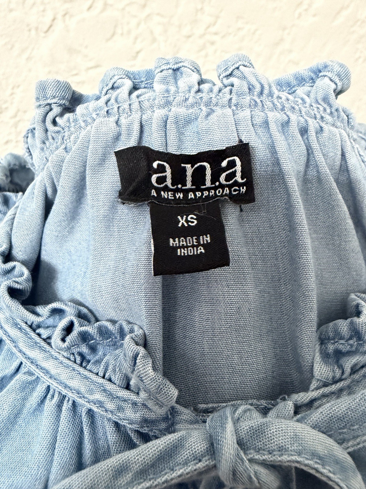 a.n.a Blue Chambray Lyocell Button Front Ruffle Tie Long Sleeve Blouse XS