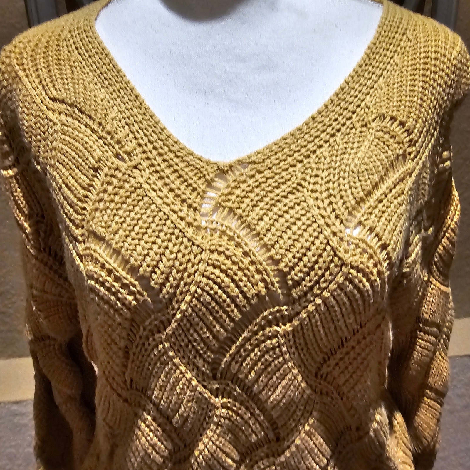 Moon and Madison Mustard Sweater Size S Cozy Minimalist Timeless Capsule Style