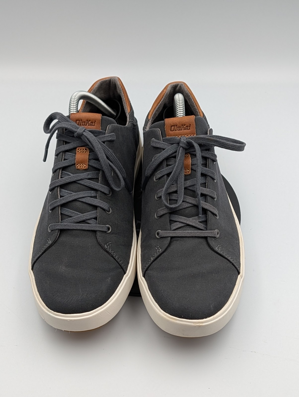 Olukai Lae’ahi Li Men’s Casual Shoes. Size 8.5 (EUR 41.5) Dark Gray Canvas.