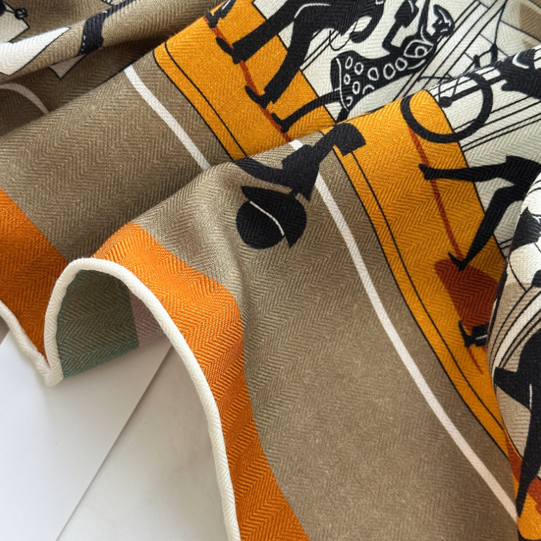 70% Cashmere 30% Silk Wrap Scarf Horse Print Double Face Print Shawl 135X135cm