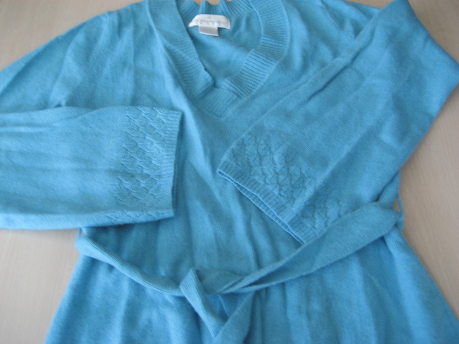 SOFT SURROUONDINGS 100% CASHMERE TURQUOISE LONG SLEEVE TIE AT THE WAIST SWEATER