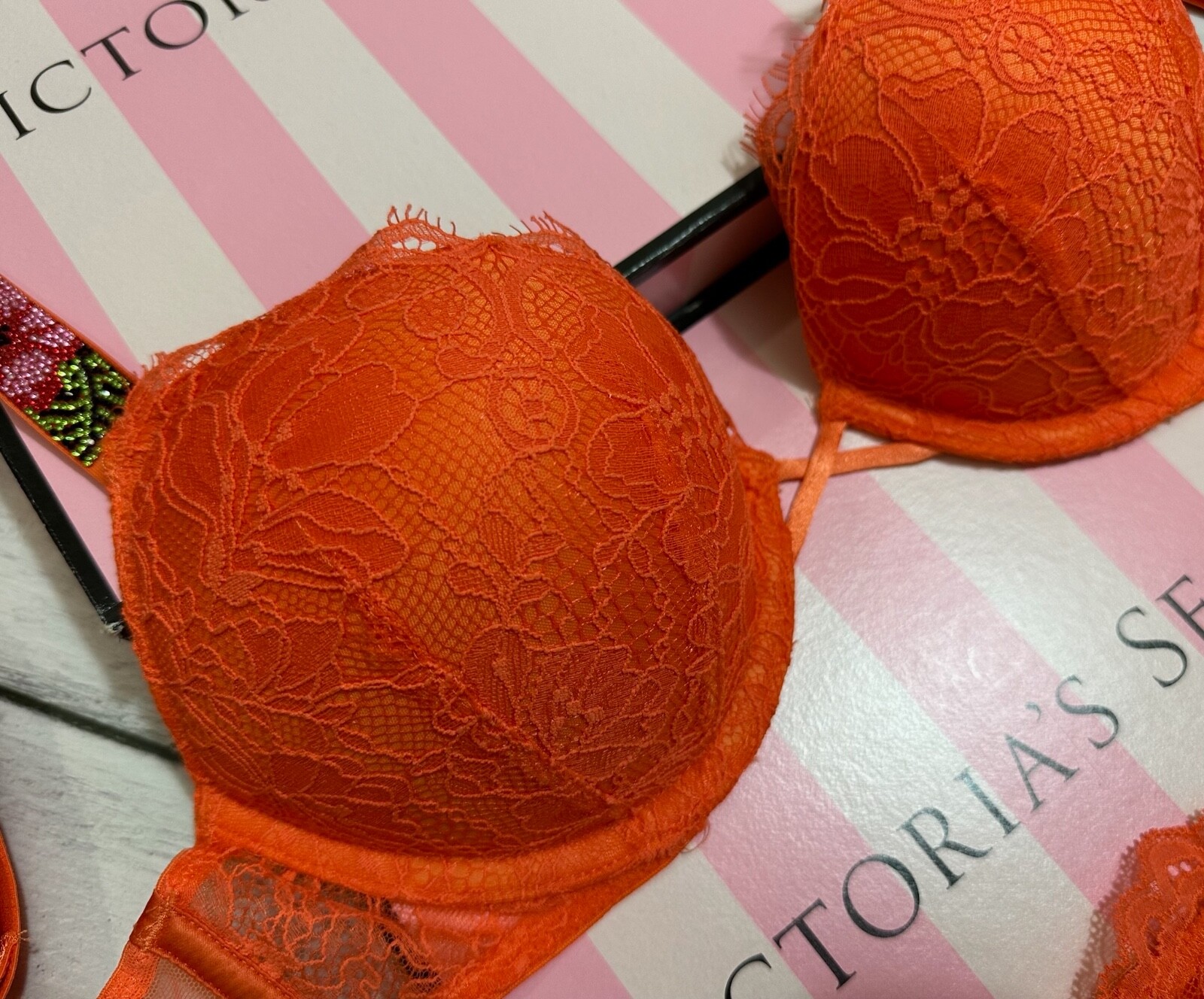 Victoria’s Secret Shine Strap Bra Thong Set Bombshell Push Up Orange Hibiscus