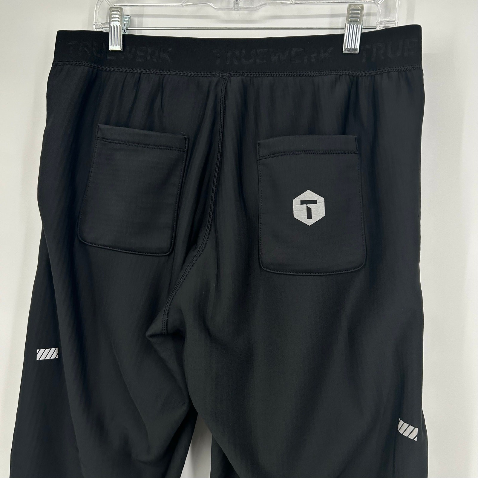 Men’s Black TRUEWERK M2 Transit Fleece Lined Sweatpants Joggers Sz L Long 147752