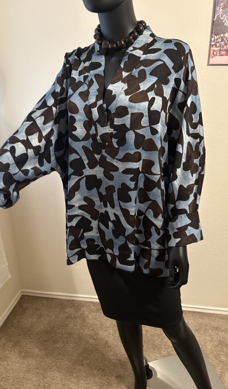 NIC+ZOE Abstract Print Satin Feel Split Neck Roll Tab Sleeve Blouse 2XL