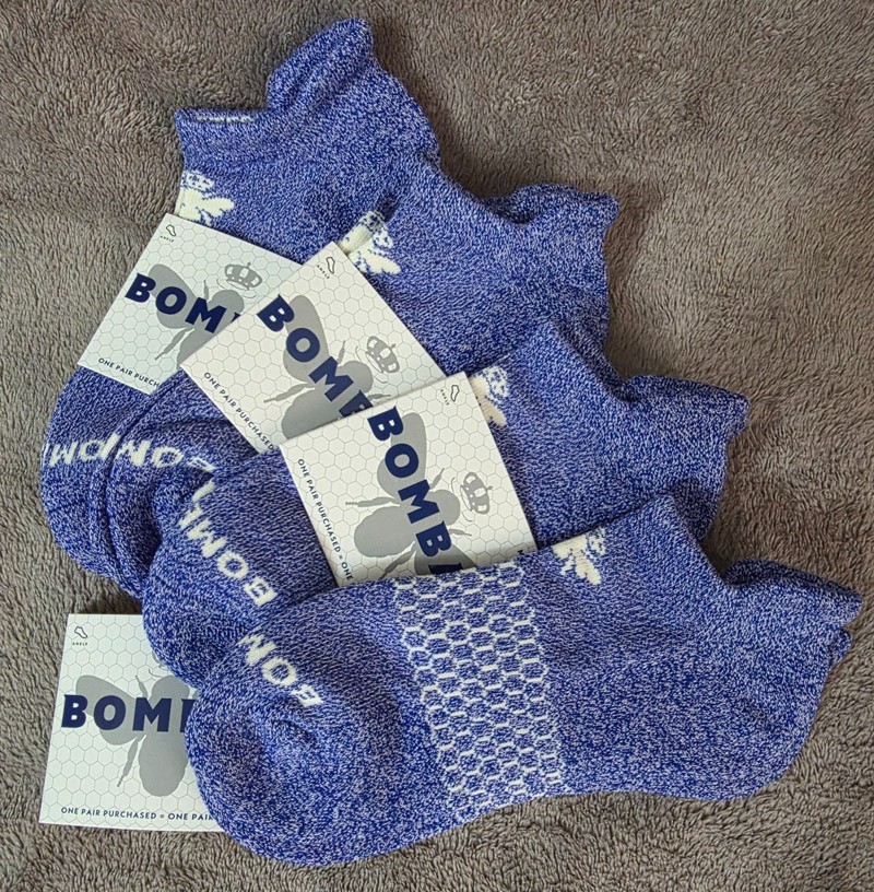 4-Pack (4 pairs) Bombas Marls Ankle Socks – Violet – Women’s Medium