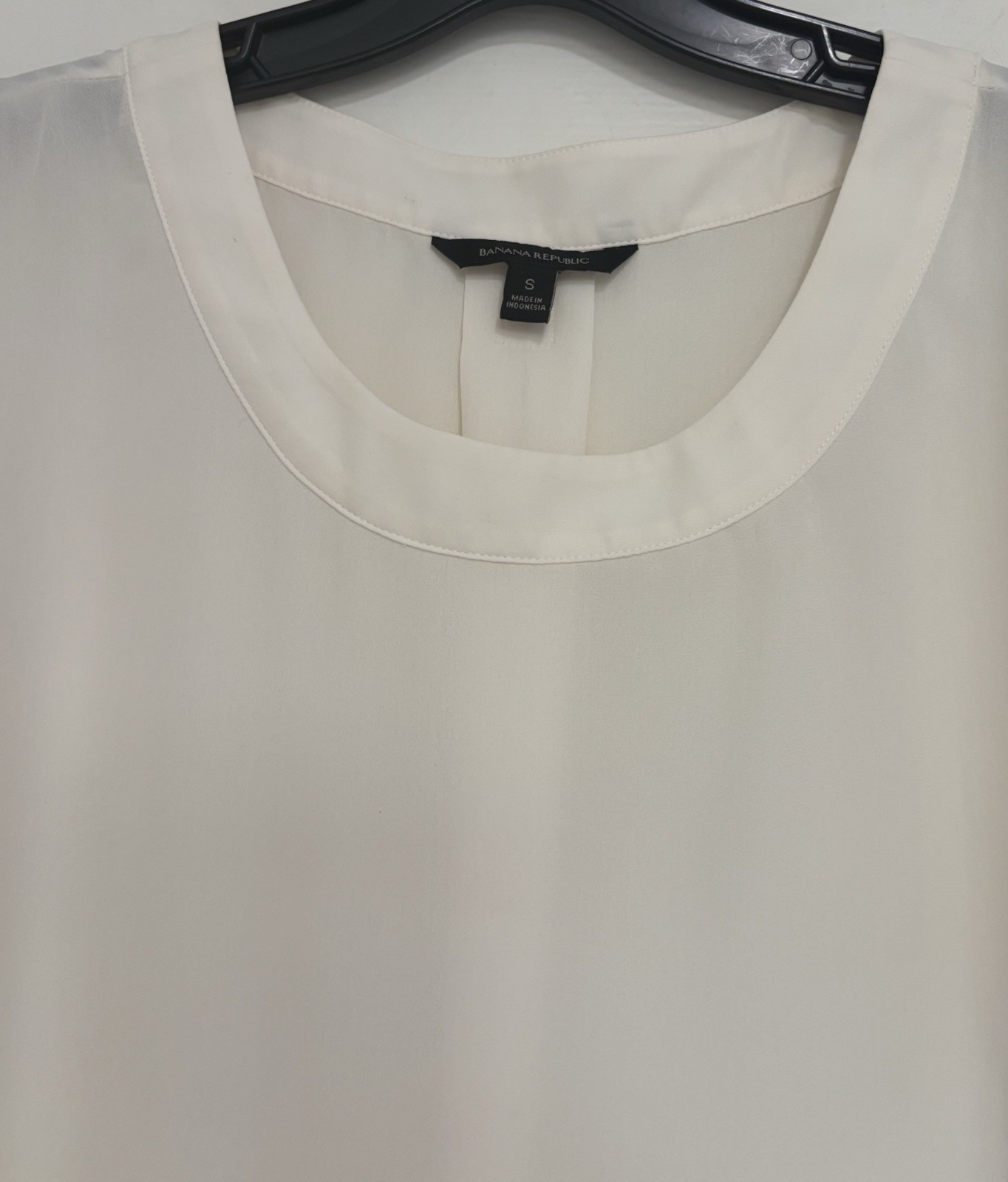 NWOT Banana Republic Old Money Pleat Back Quiet Luxury Scandi Minimal Size S