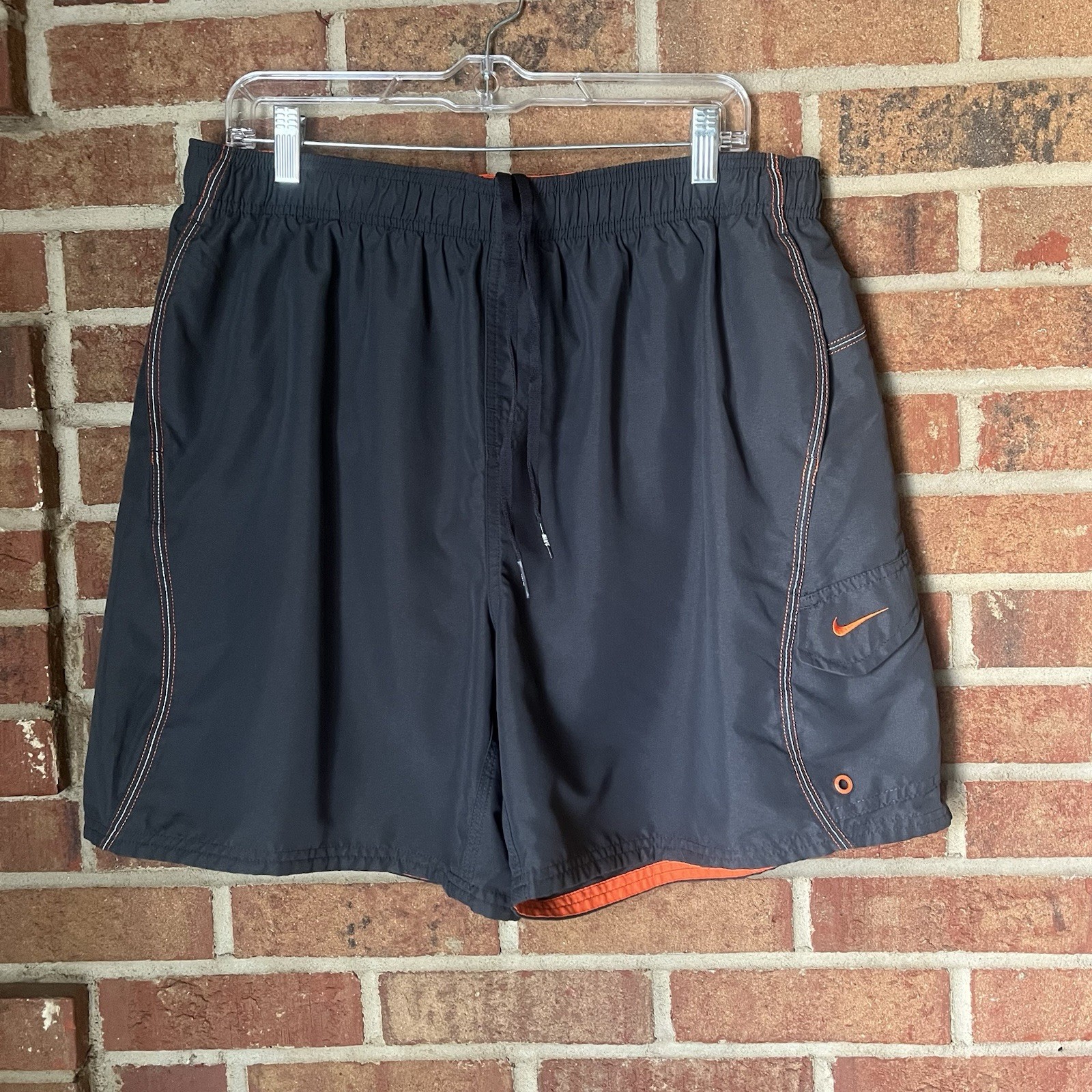 Nike Men XXL Core Volley 9″ Cargo Swim Trunks Mesh Liner Charcoal Grey Orange