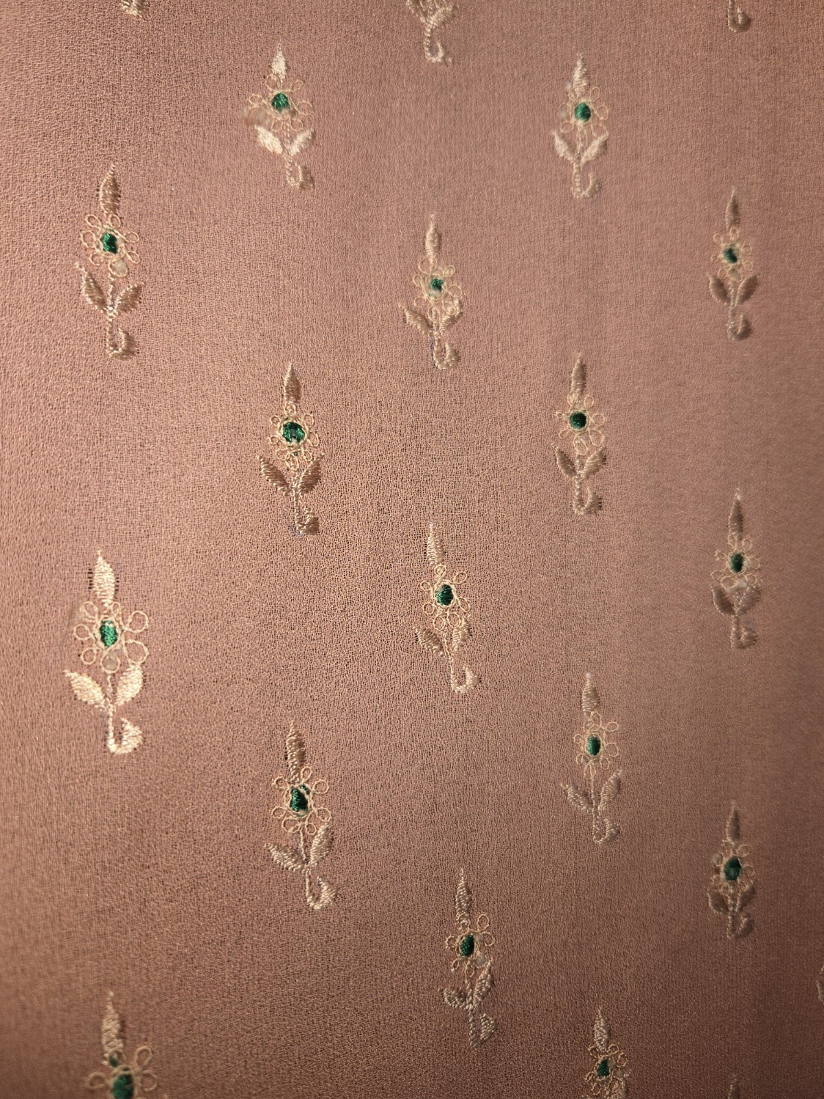 Peach Kurta Semi Sheer Size 38 Gota/Zari Embroidery • Emerald Detail • NWOT