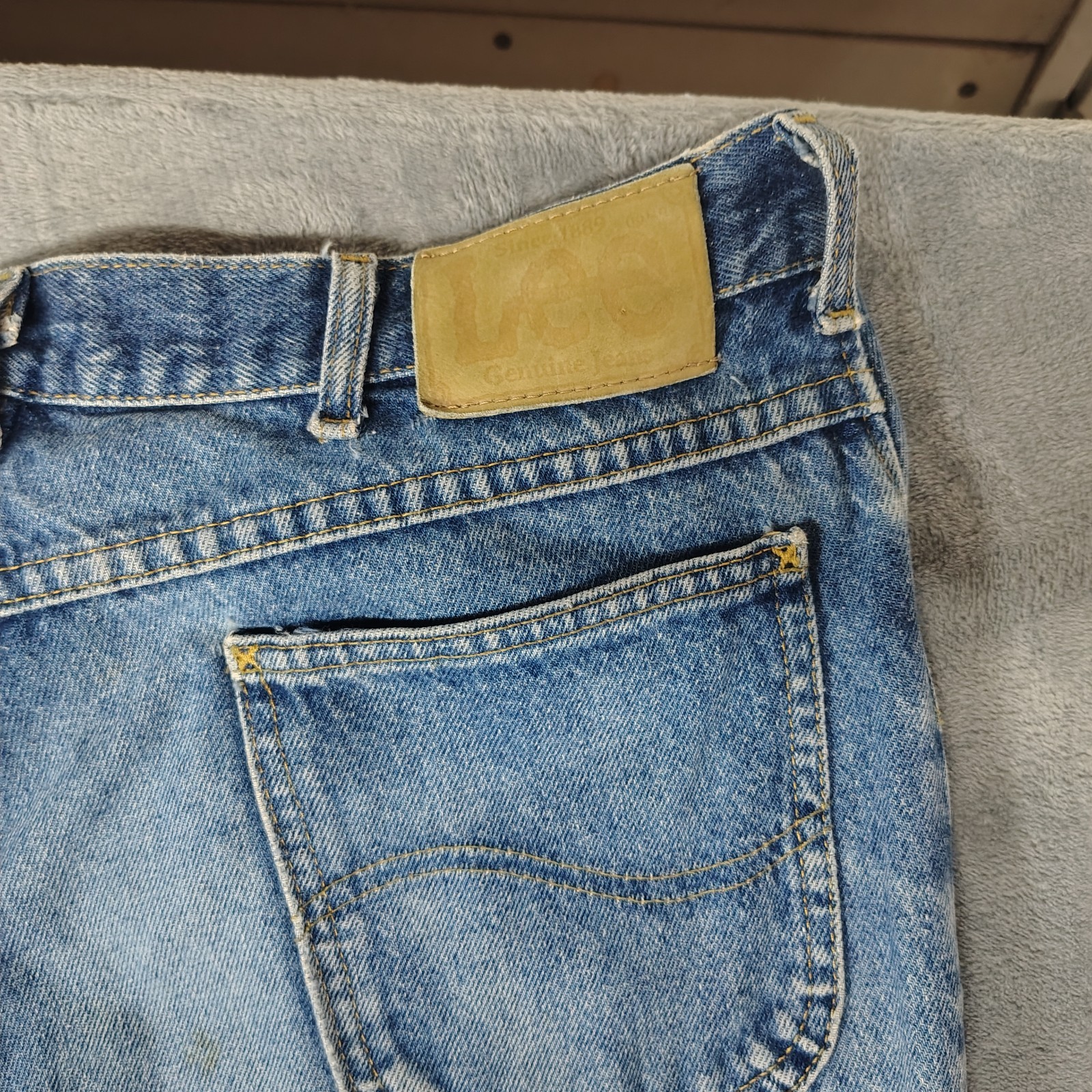 Vintage Lee Riders Jeans Mens 38 X 30 Straight Indigo Fades USA Made 80s 90s