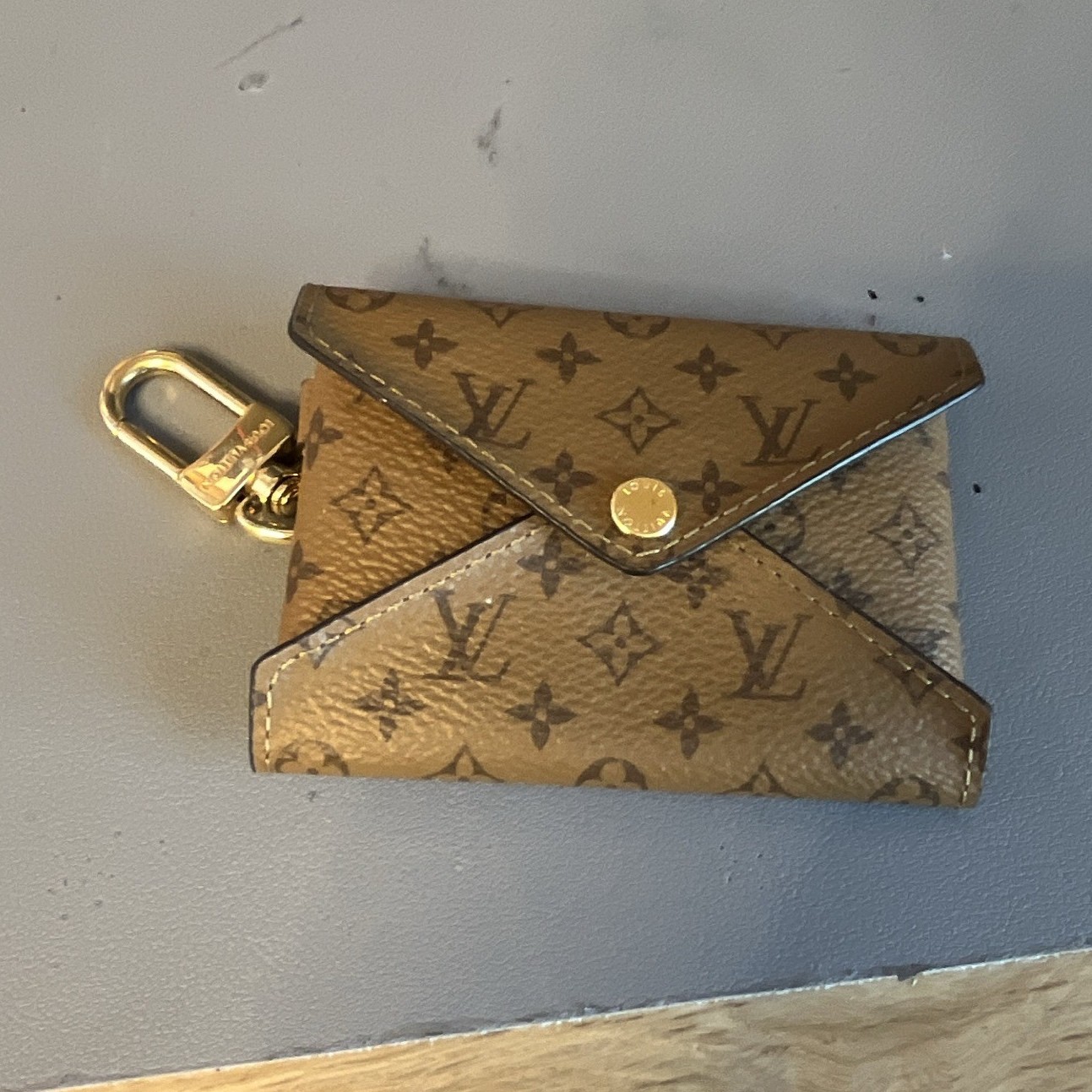 Louis Vuitton Monogram Envelope Pouch Key Chain Detachable Brown Gold Leather