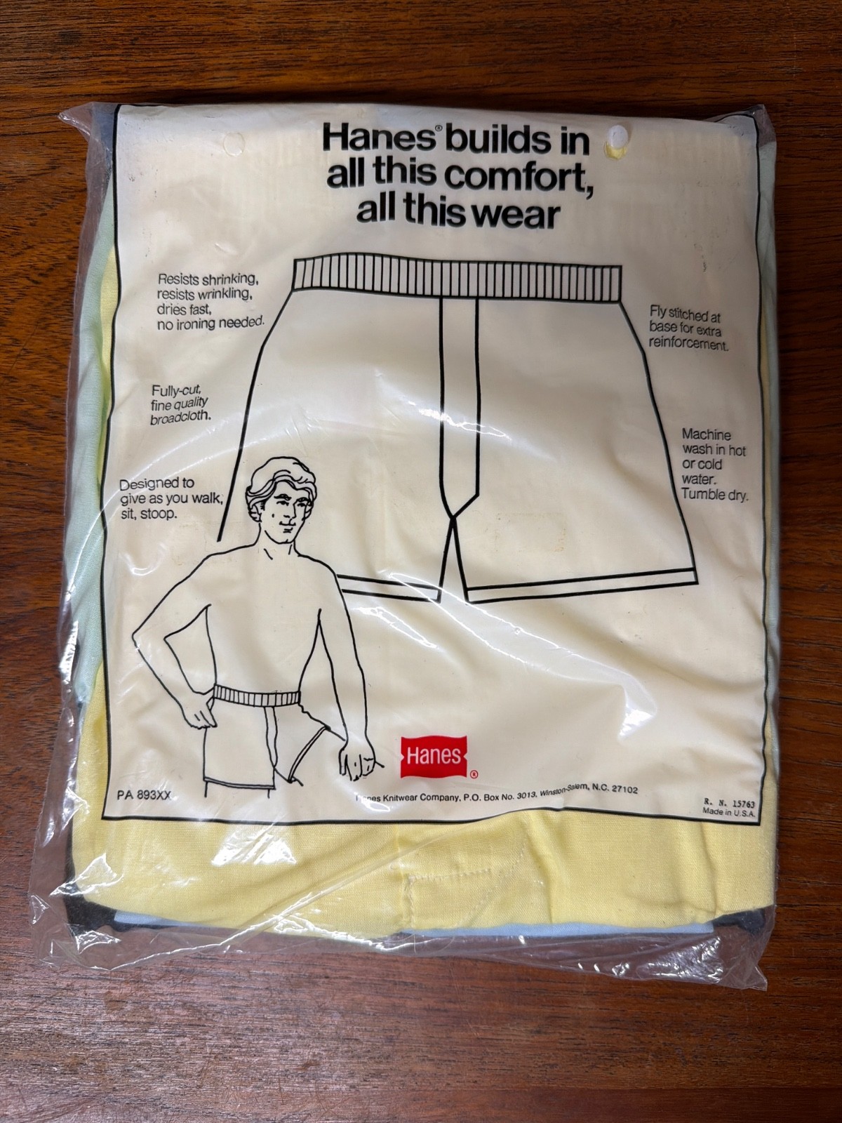 VTG 80s NOS Hanes Men’s Boxer Shorts Size 34 Blue Yellow Green Underwear 3 Pack