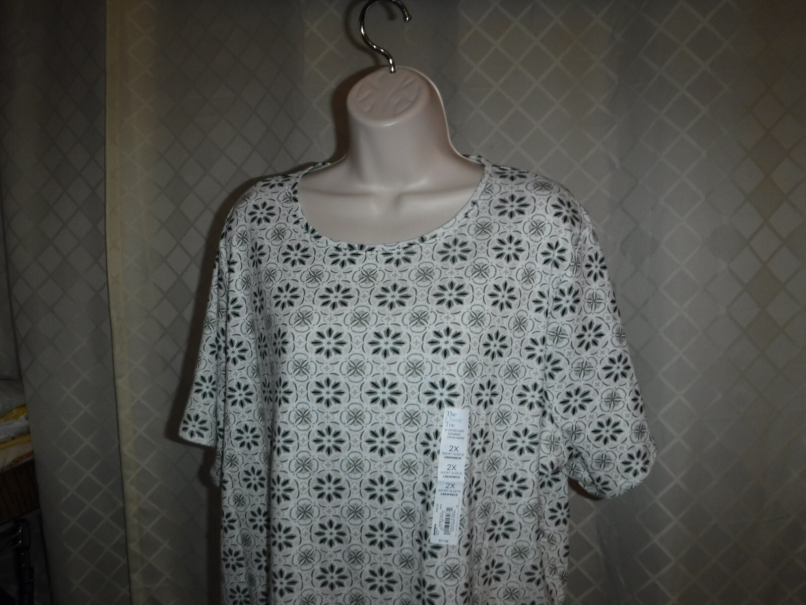 Size Plus Short Sleeve Women’s T-Shirts ,3X,2X,1X,0X,Croft & Barrow Multi Color