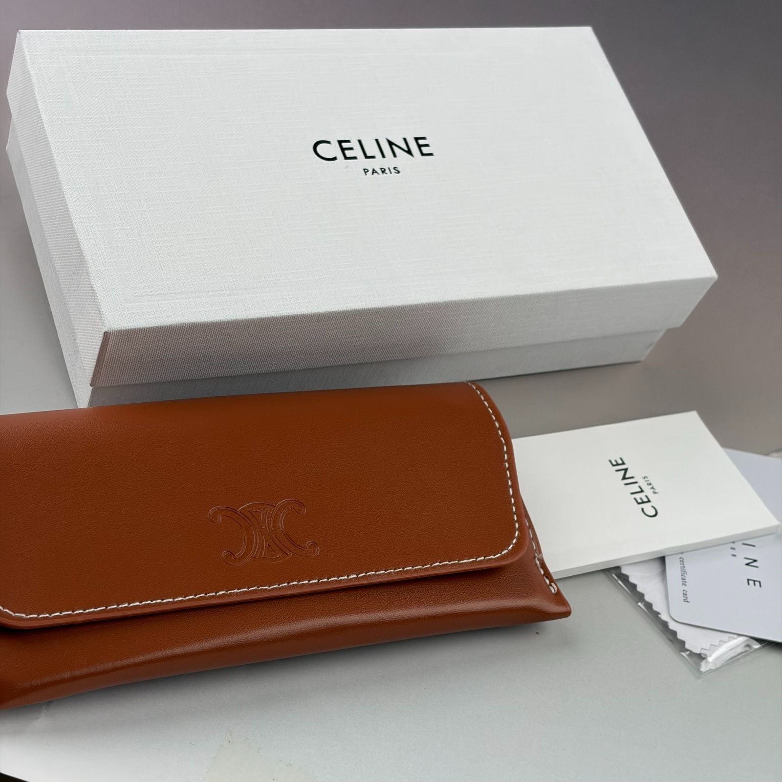 New In Box – Celine Women’s Triomphe Cat Eye Sunglasses Black Designer Travel