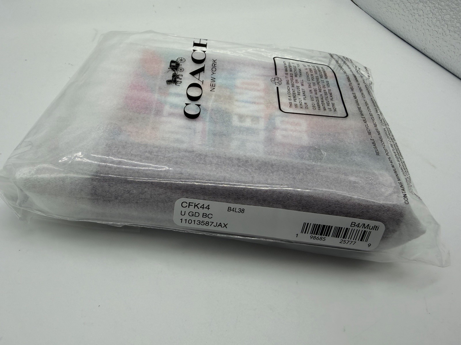 Coach – Untamed Book Bag Charm CFK44 NWT 📖✨ Glennon Doyle NYT #1 Best Seller