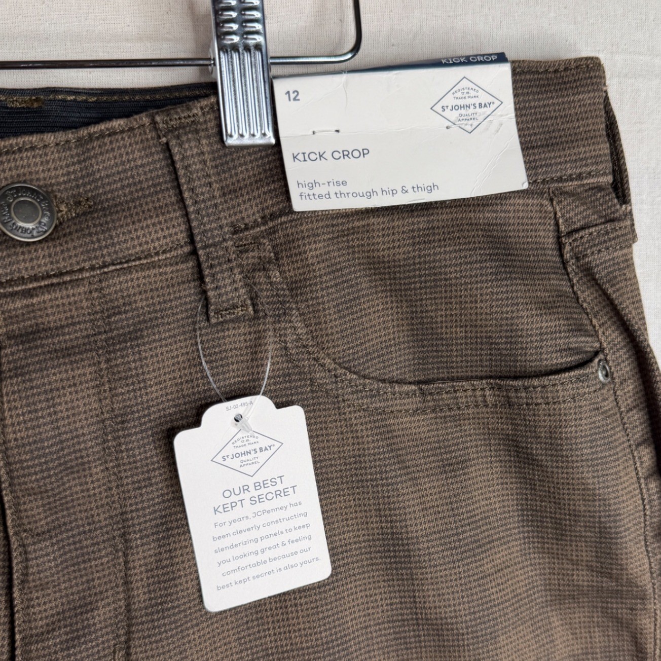 New St. John’s Bay Checkered Square Print Kick Crop Pants size 12 Brown/Black