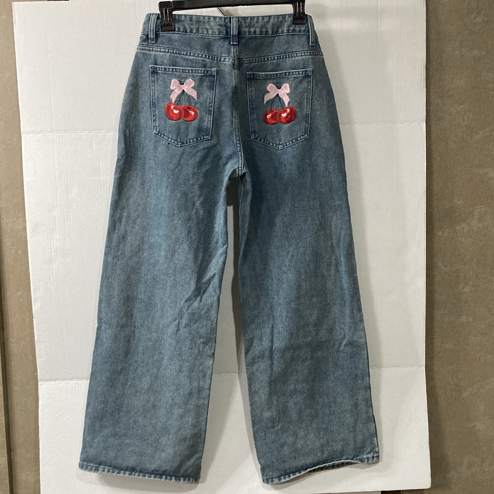 JFORJUSTIFY Girls Wide-Leg Jeans Blue Denim Medium Wash 5 Embroidered Cherries