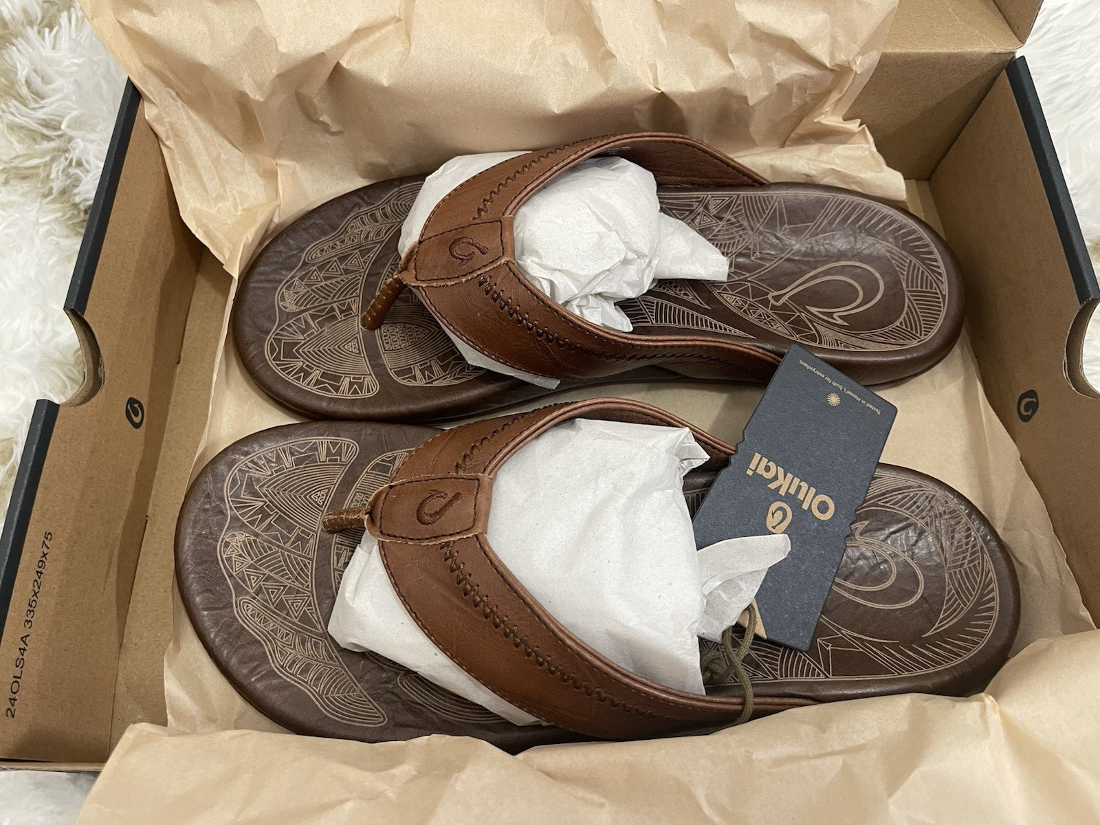 Olukai Men’s Size 11 Hiapo Flip Flop Comfort Beach Outdoor Sandals-Rum/Dark Wood