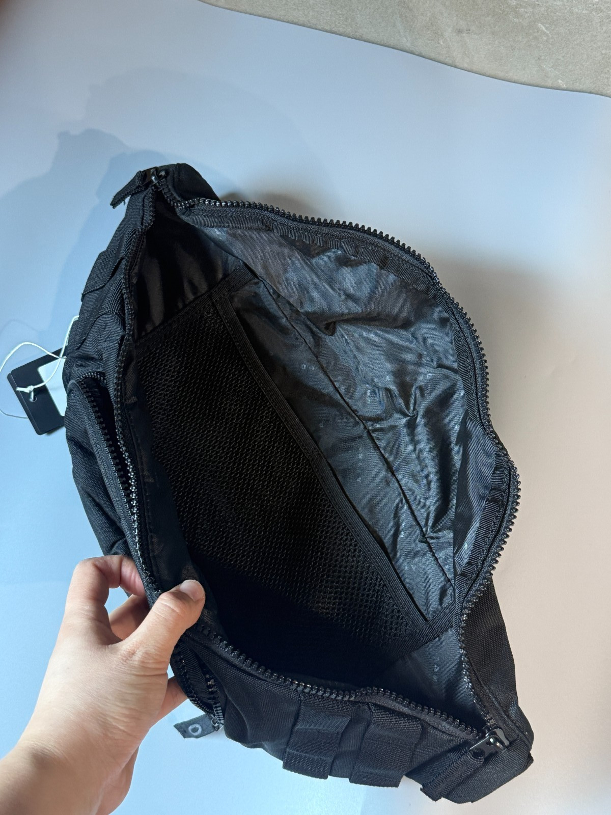Oakley Enduro Belt Bag 4.5L Casual Sports Bag Travel Waist Pack NWT FOS90029602E