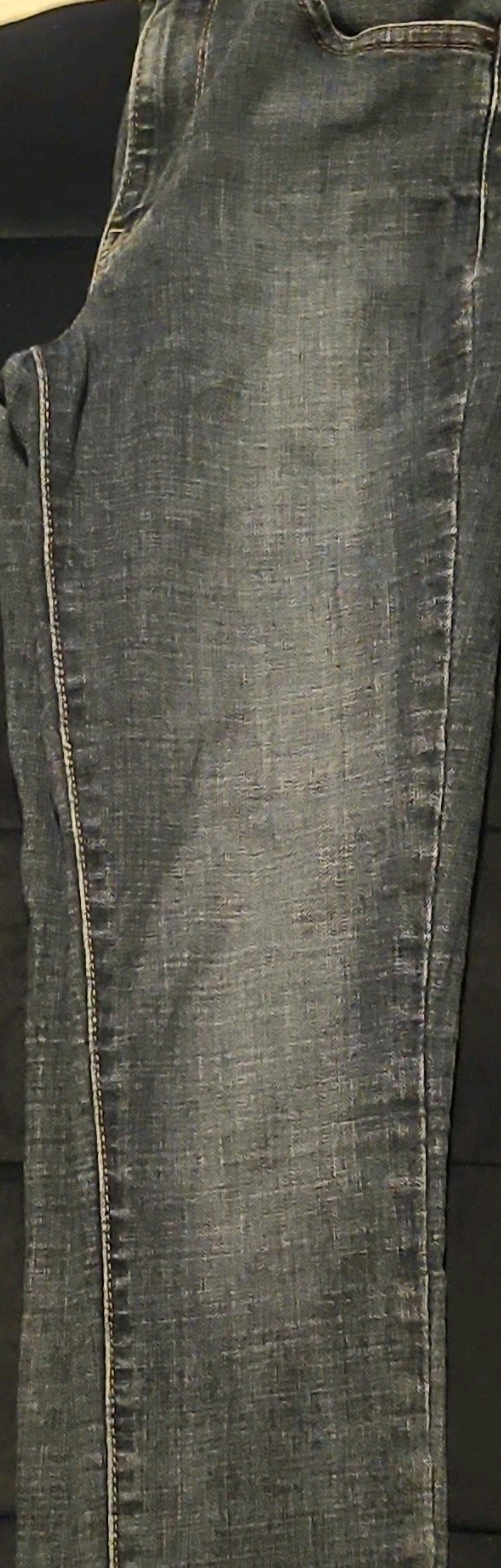 Levi’s 721 High Rise Skinny Slim Fit Medium Wash Blue Denim Jeans 5-Pocket