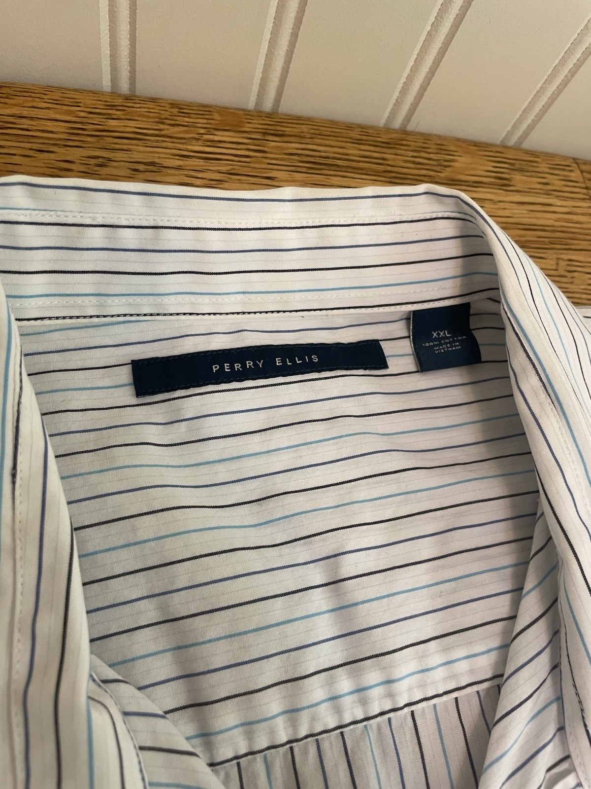 Perry Ellis Men’s Woven Striped Dress Shirt Long Sleeve XXL White Blue