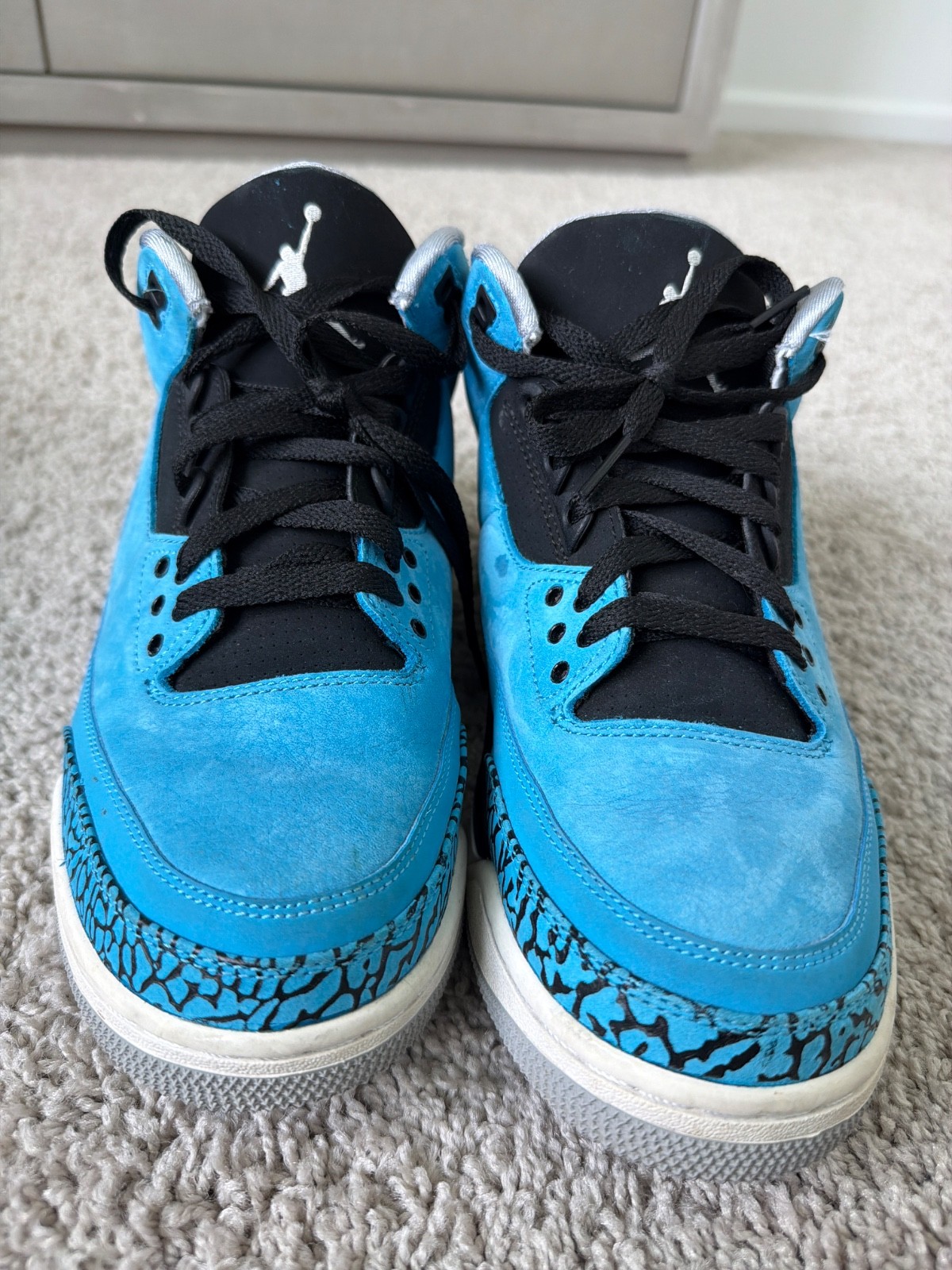 Size 9.5 – Air Jordan 3 Retro Powder Blue