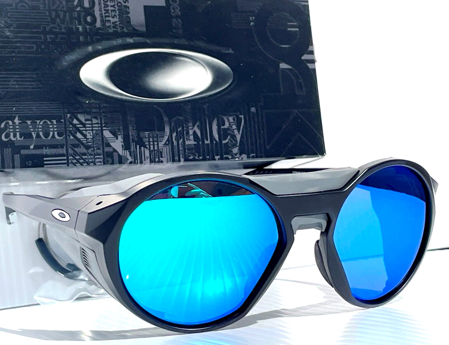Oakley CLIFDEN Matte Black Round POLARIZED Galaxy Blue Mirror Sunglass 9440