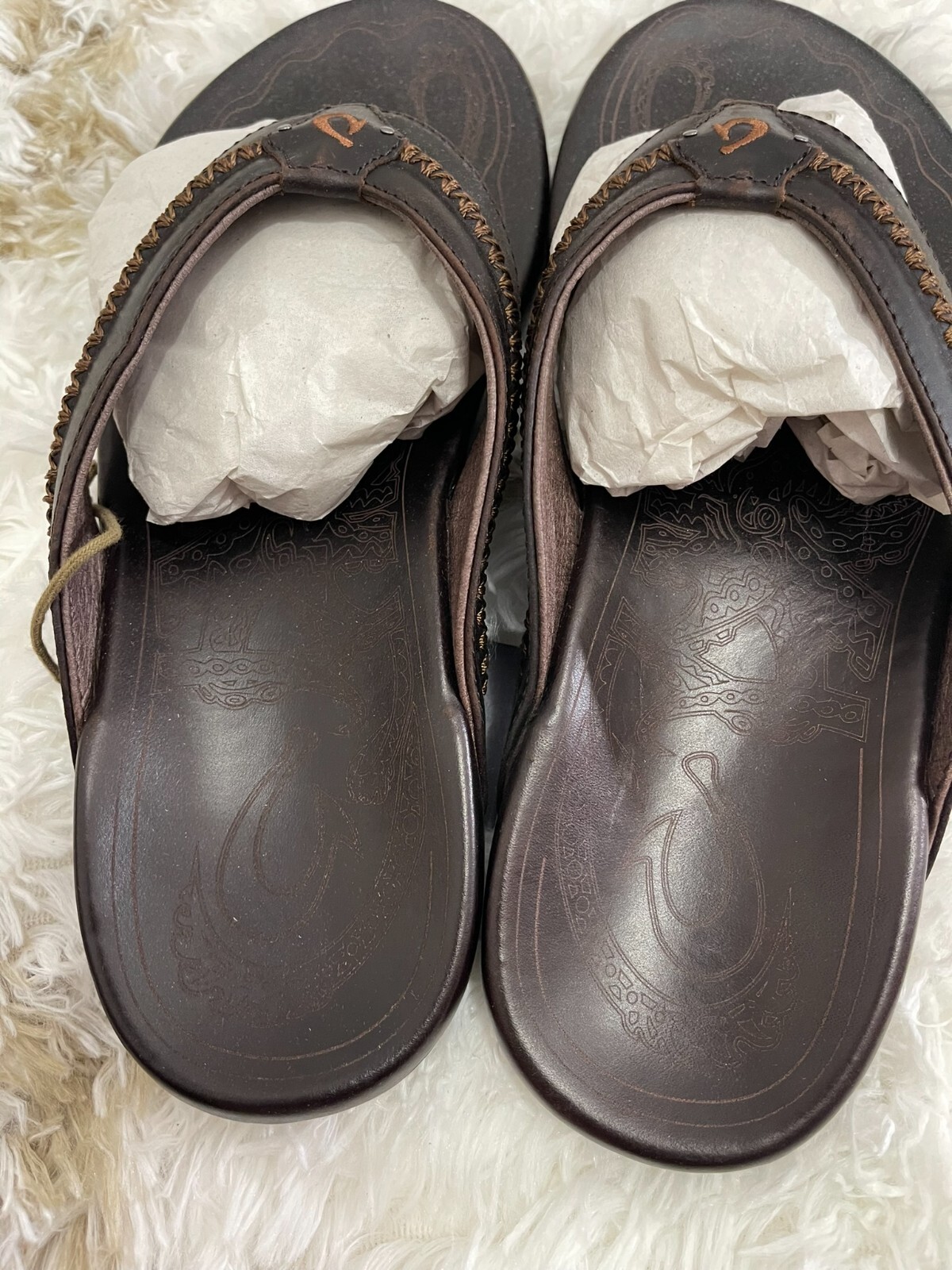 OluKai Men’s Size 11 Mea Ola Leather Beach Outdoor Sandals -Dark Java New In Box
