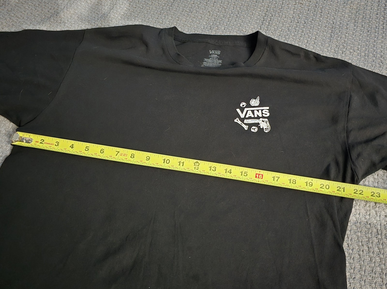Vans Off The Wall Distressed Skeleton Graphic Tee Black Large size L