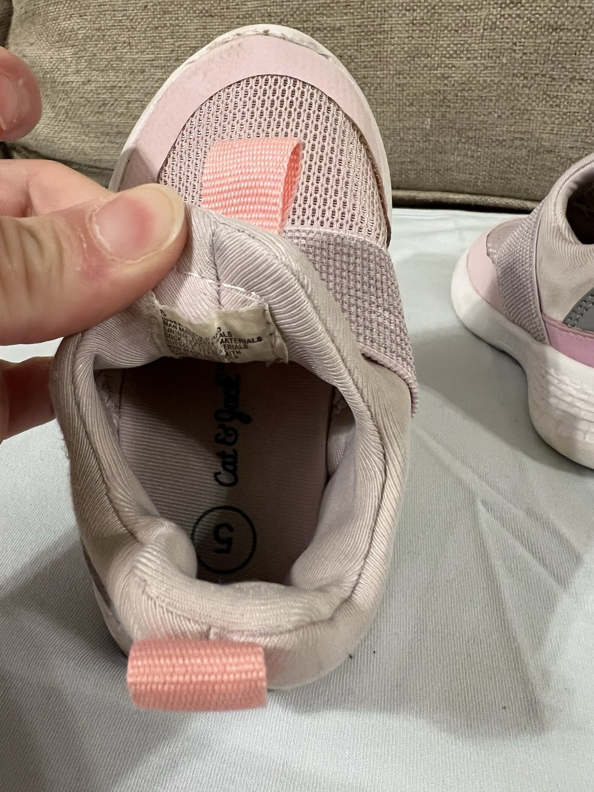 Cat & Jack Girls Pink/Gray Mesh Slip-On Athletic Sneakers Low Top US 5