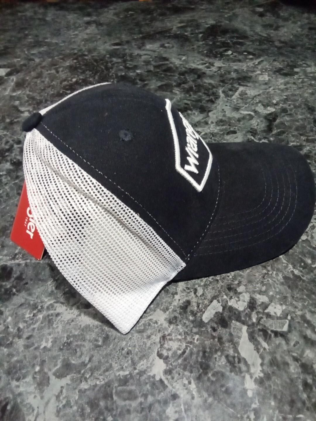 Wrangler Classic Trucker Hat Cap Adjustable Mesh Snapback NWT