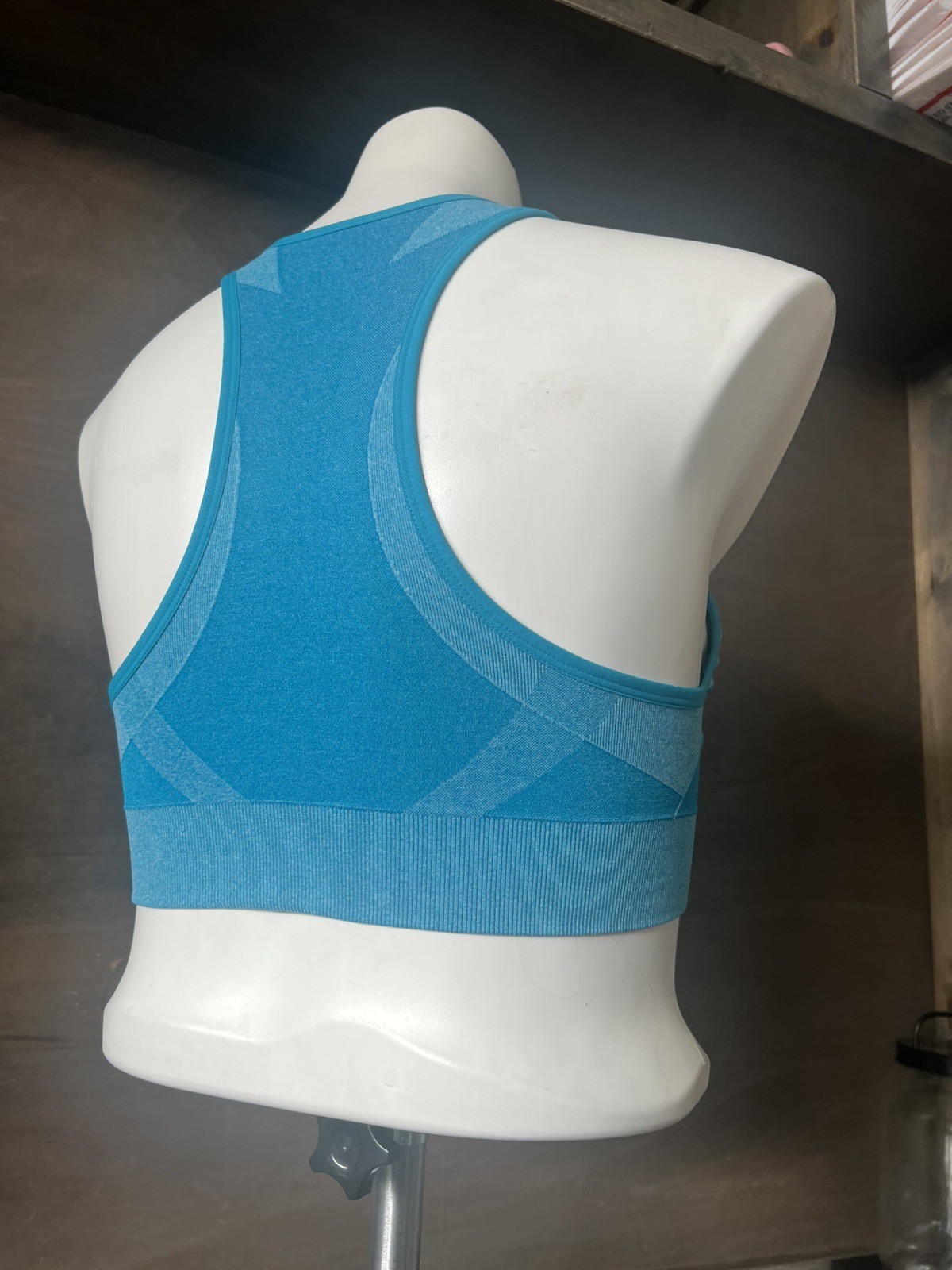 Womens Avia Aqua Blue Strappy Compression Bra Medium Support XXL 2XL EUC