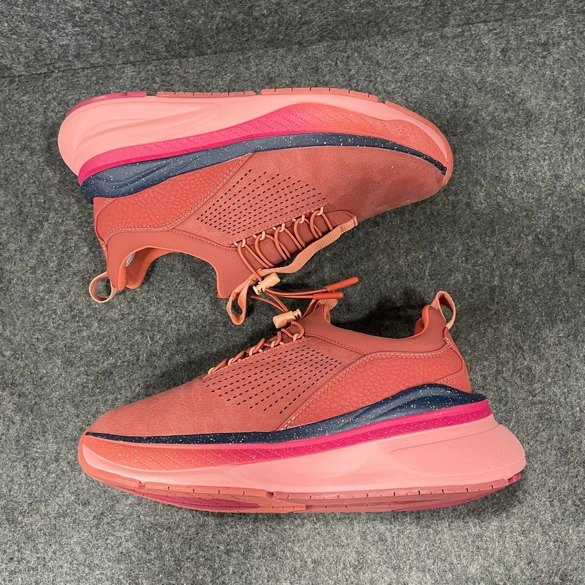 CLOVE Supercush Forte Sneaker Unisex Size US W8/M6 Terra Cotta/Navy
