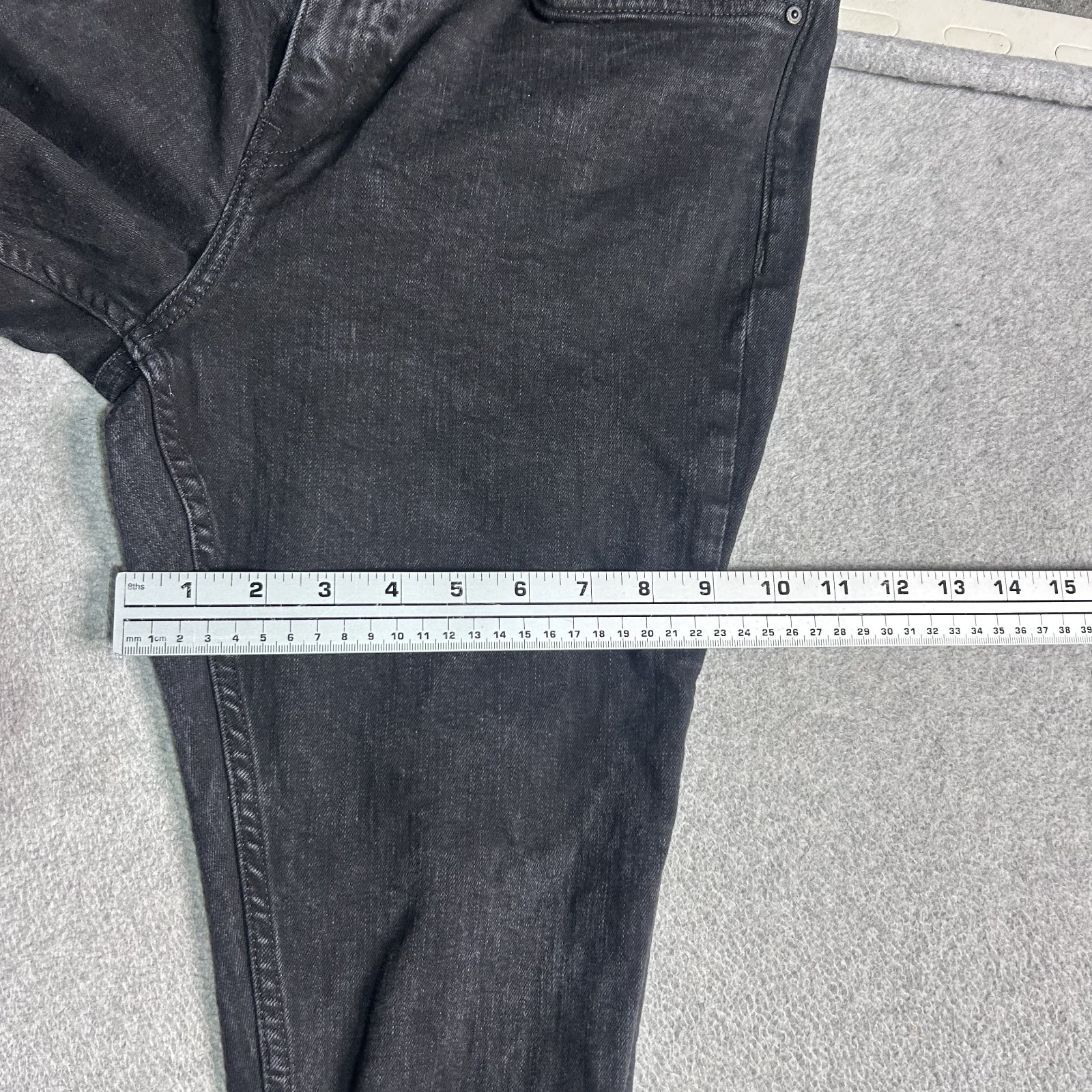 H&M Jeans Skinny Leg Mens 34 X 34 Black Distressed Stretch Denim