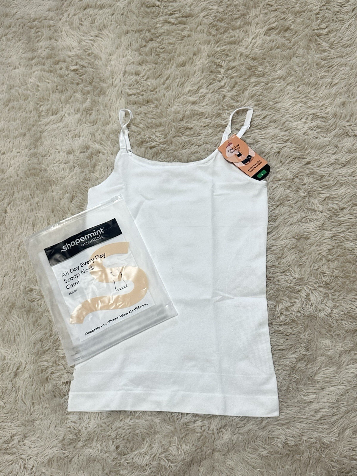 Shapermint Essentials Women’s Scoop Neck Shaping Cami, Solid White, Size Small/M