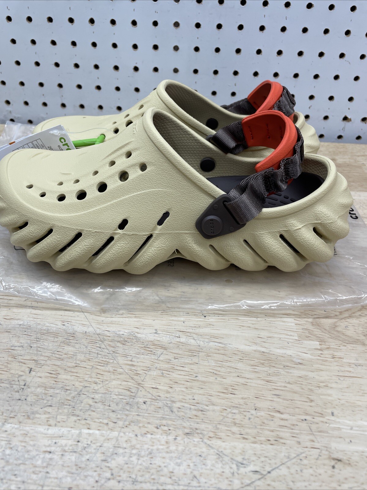 Crocs Echo Clog Sesame Unisex Slip On Comfort 207937-0HX New Multiple Sizes