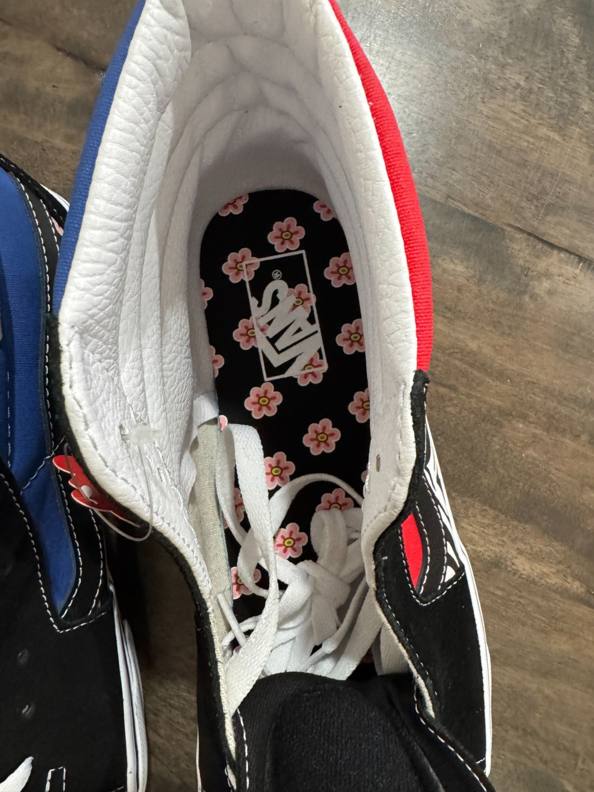 Vans SK8-HI ‘Koreantypgrphy’ Blue red (SKU VN0A32QG9HW) Men size 7.5 – 13