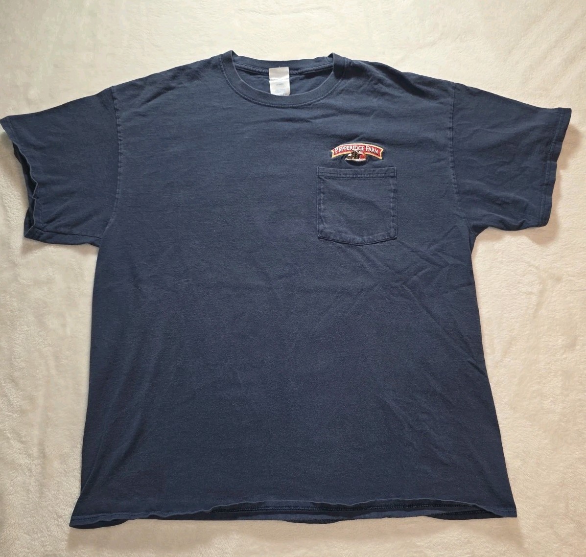 Vintage Pepperidge Farm Embroidered Pocket T-shirt Faded Navy Blue XL