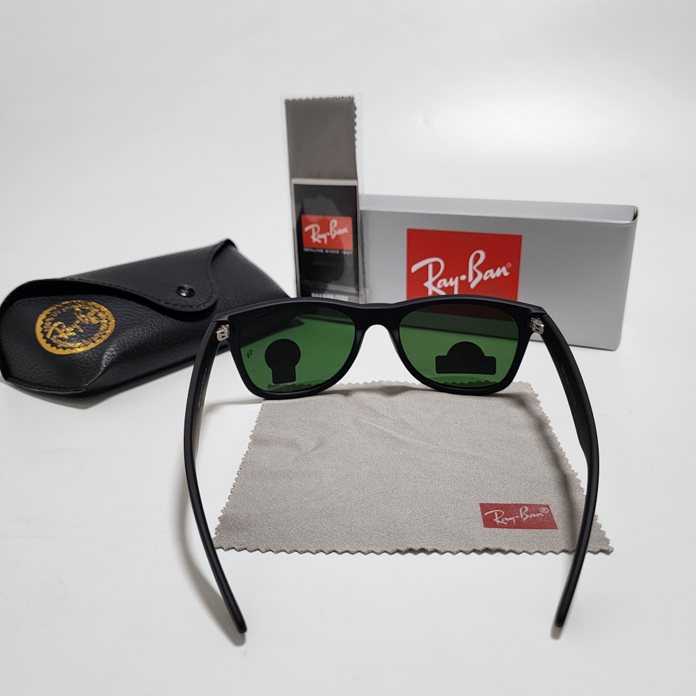 Ray-Ban RB2140 Wayfarer Sunglasses Black Frame Glass Green Lens 50-22 mm