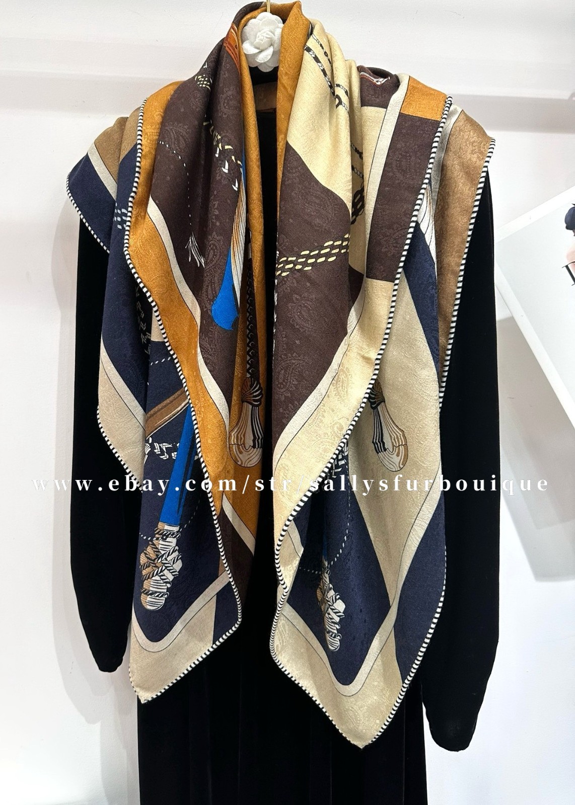 70% Cashmere 30% Silk Jacquard Wrap Scarf Saddle Print 2 Face Shawl 43″