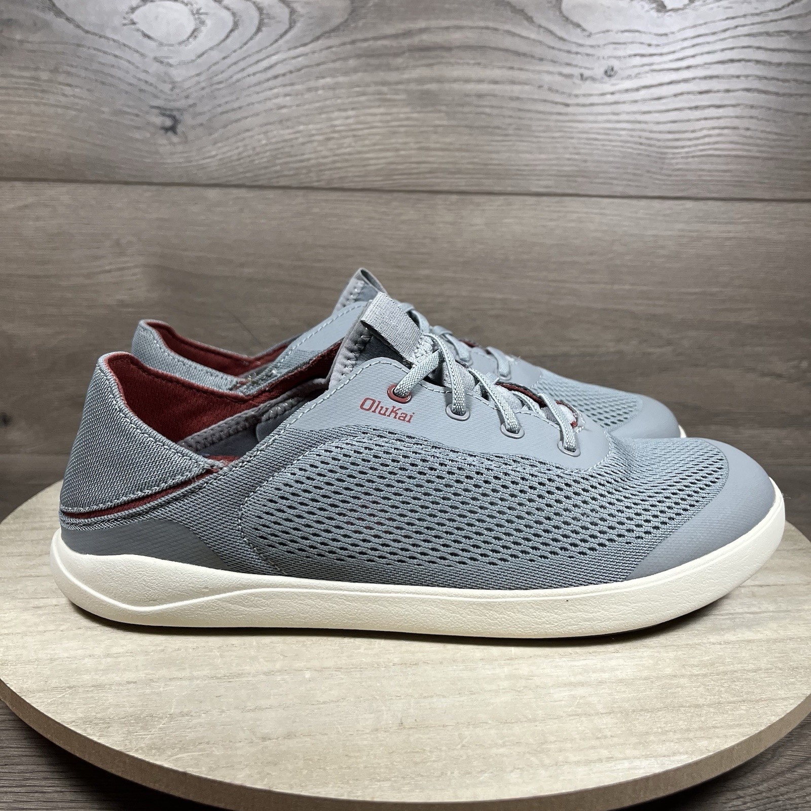 OluKai Moku Pae Shoes Gray Mesh Slip On Casual Mens Size 10 GREAT SHAPE