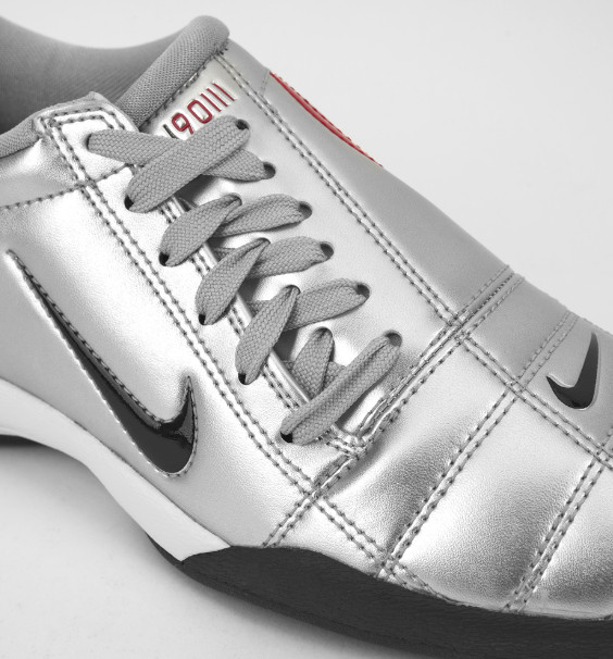 Nike Total 90 (W)Metallic Silver University Red 4.8 Shoes IM7595-001