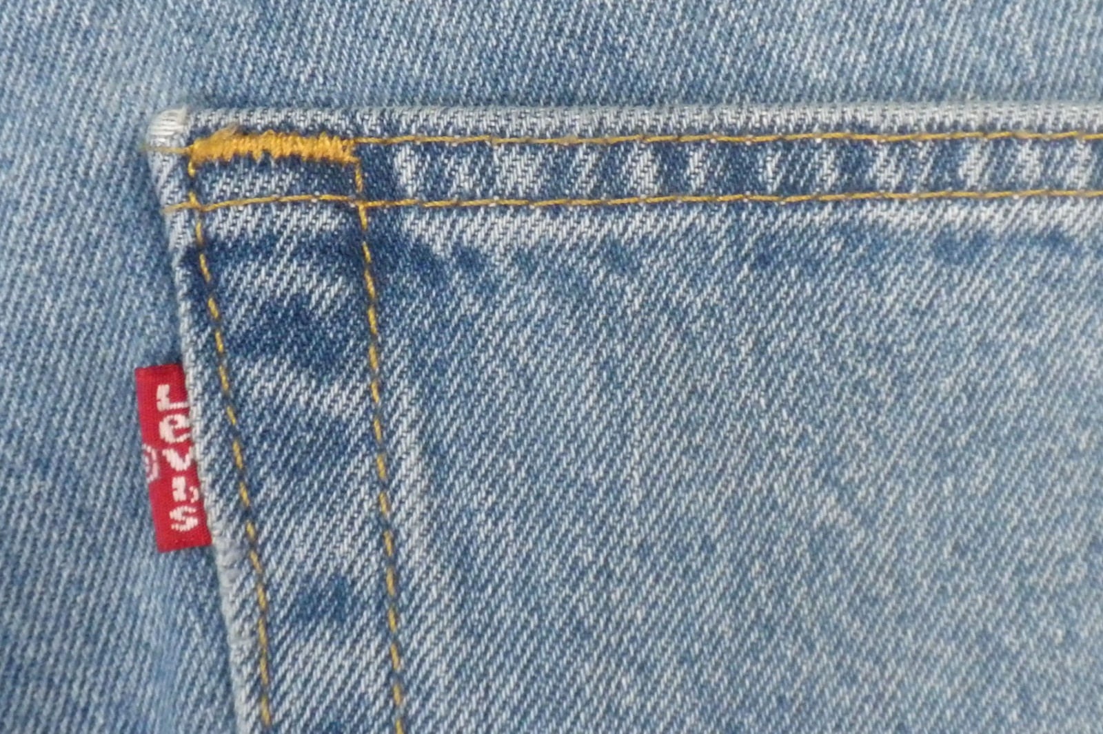 Levi’s 505 Regular Men’s Straight Leg Jeans Size 33 x 29
