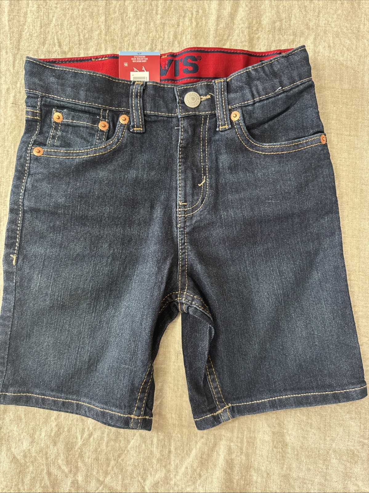 Levi’s Boys 511 Stretch Soft Flexible 5 Pocket Denim Slim Fit Short Size 6/7 NWT