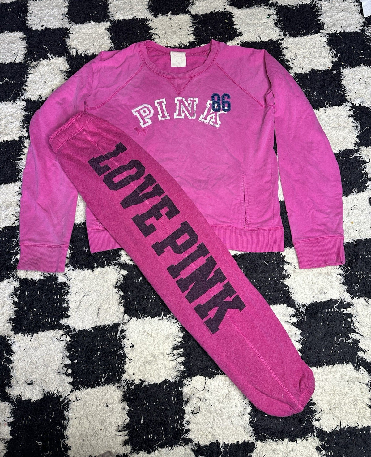 Y2K PINK Victoria’s Secret 2Pc Sweatsuit Set Womens L