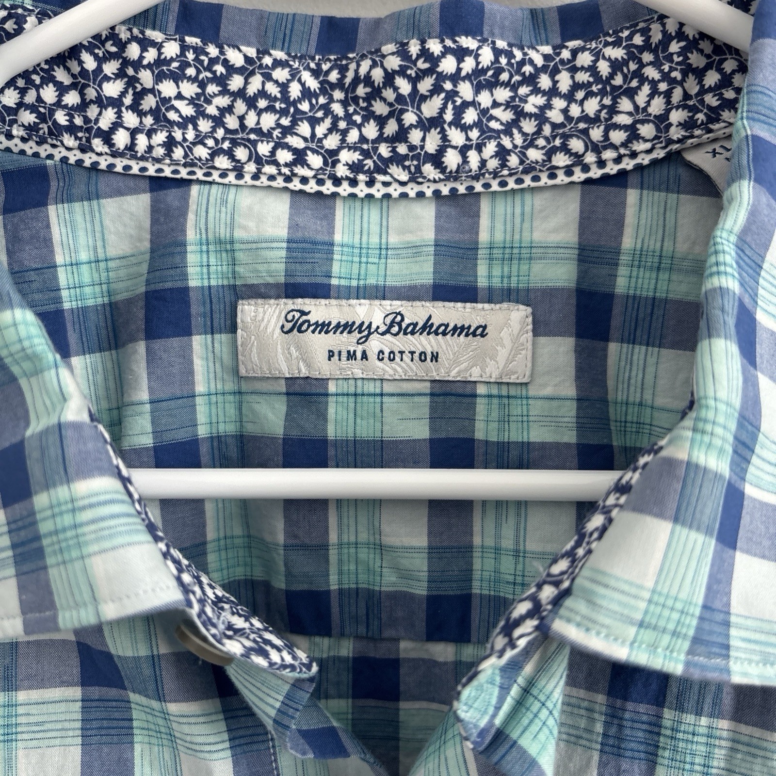 Tommy Bahama Button Down Shirt Mens Size XL Blue Plaid Pima Cotton Long Sleeve