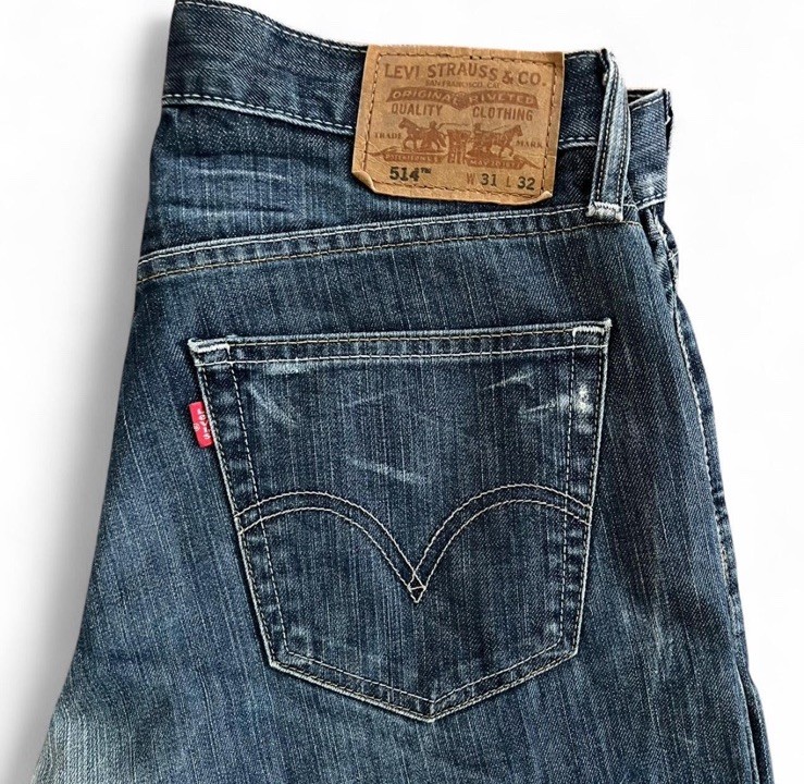 Levi’s Men’s Blue Denim Jeans Straight Fit Mid Rise Medium Wash 5-Pocket