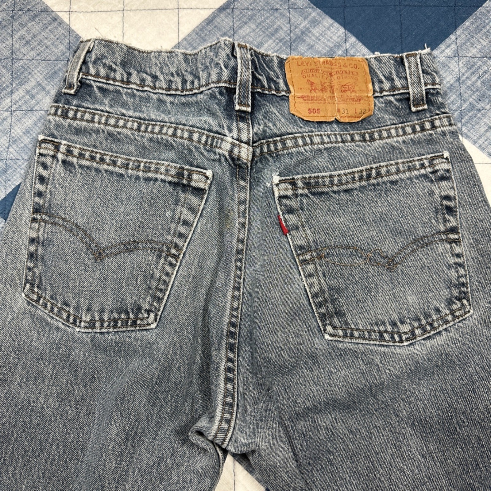 Vintage Levis 505 Jeans 31×32 (Fits 29) Made in USA Thrashed Faded Straight Leg