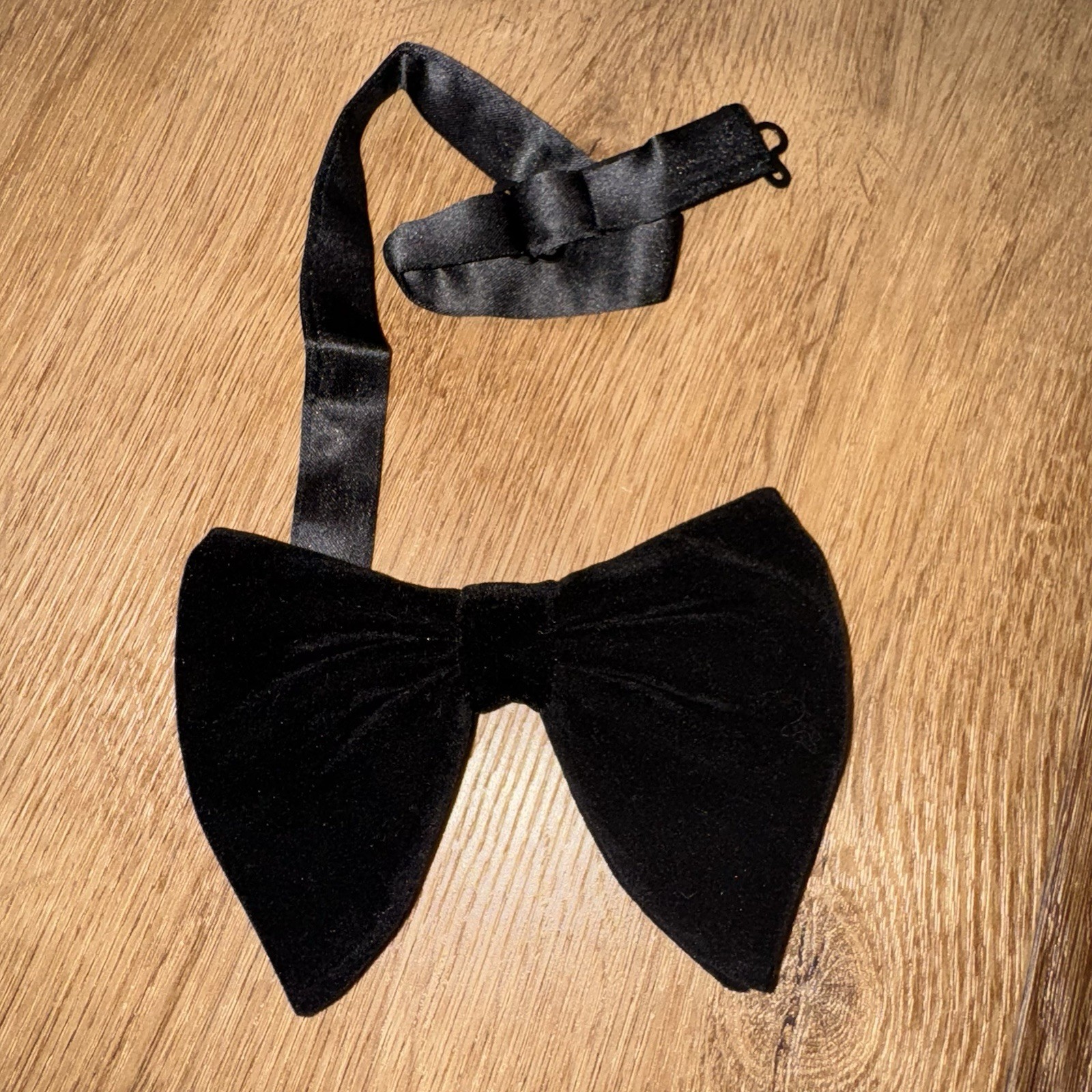 Bow Tie Vintage Floppy Wide Velour Necktie Prom Tuxedo Black VTG 60s 70s Men NEW