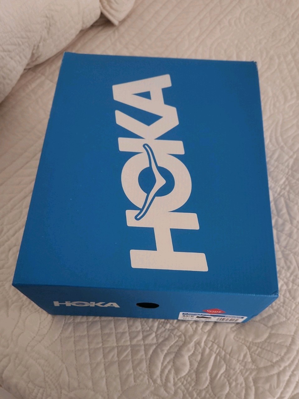 Hoka One One Bondi 8 Women’s Running Sneakers Size 8.5 D Wide, Black/White