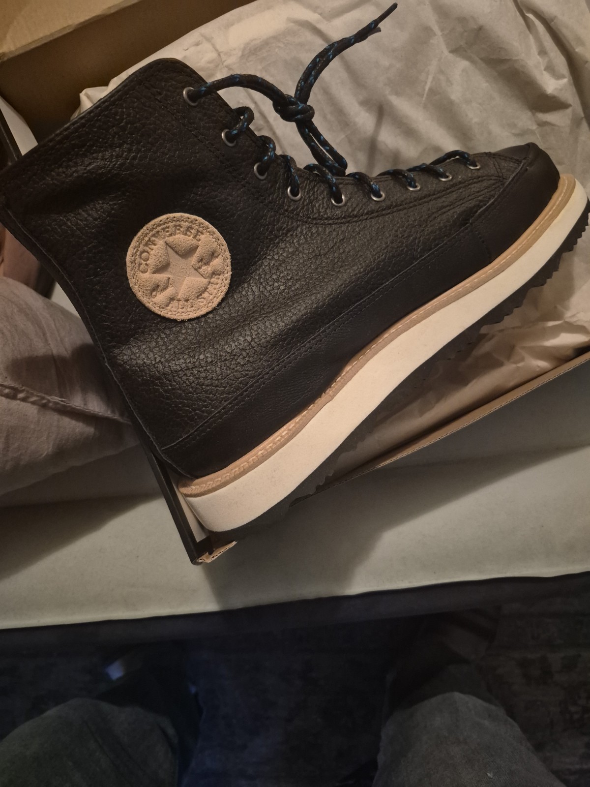 Converse Men’s Black Leather Lace-Up Ankle Boots Round Toe Rubber Sole 10